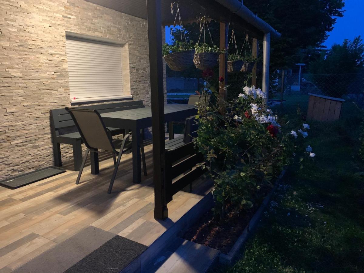 Balatonmariafuerdo Nyaralo Villa Dış mekan fotoğraf